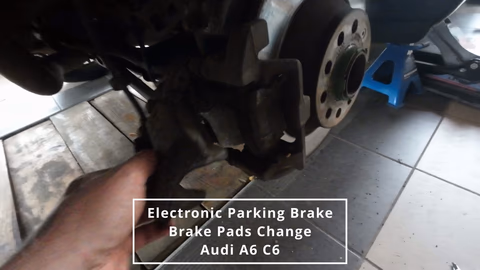 Audi A6 C6 remblokvervanging achter met EPB-gids